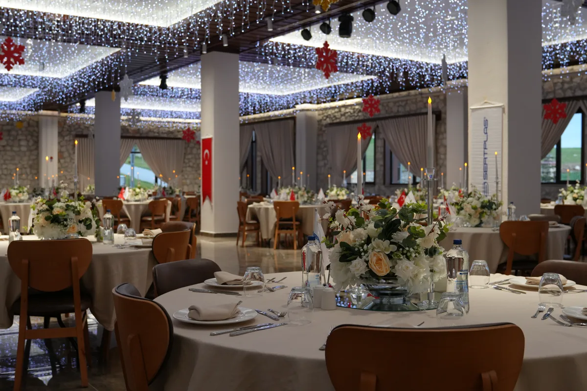 Kurumsal Etkinlikler için Lider Club: Konferans, Toplantı ve Eğitim Alanları