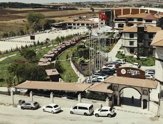 Magical Club Binicilik