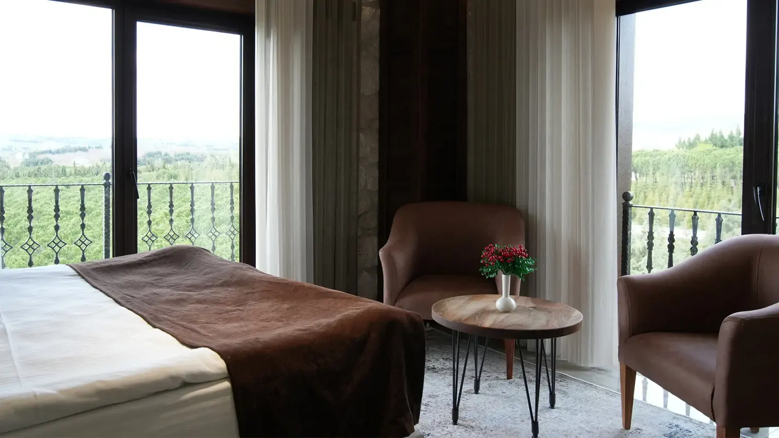 OTEL KONAKLAMA - 36