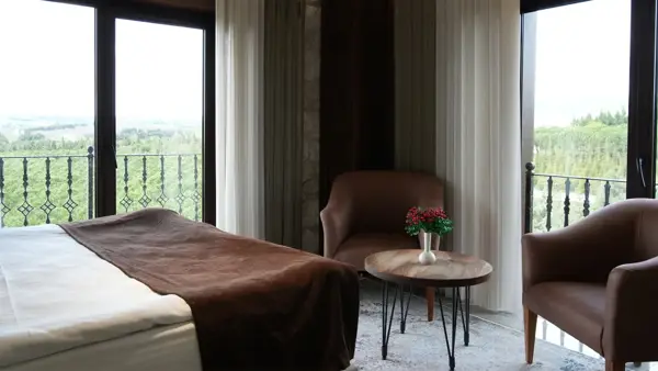 OTEL KONAKLAMA - 36