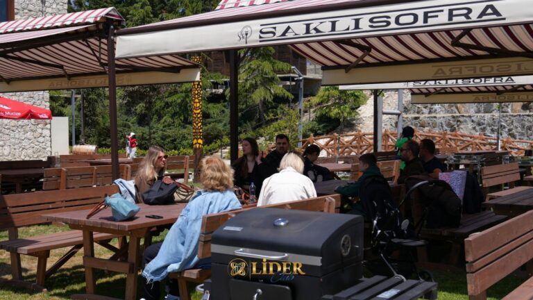 Çatalca’da Doğayla İç İçe Huzurlu Bir Kahvaltı Deneyimi: Saklı Sofra