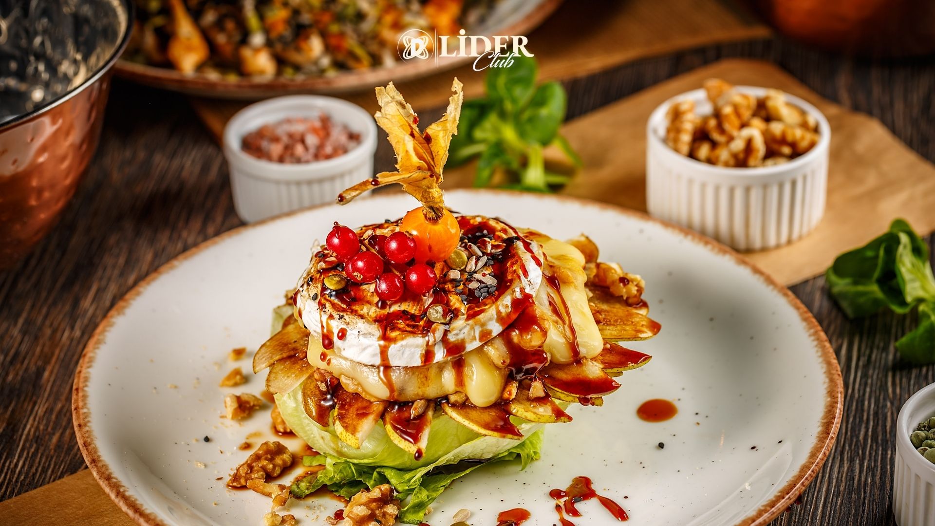 Cevizli Tulum Peynirli Salata Nasıl Yapılır? Besin Değerleri nedir?